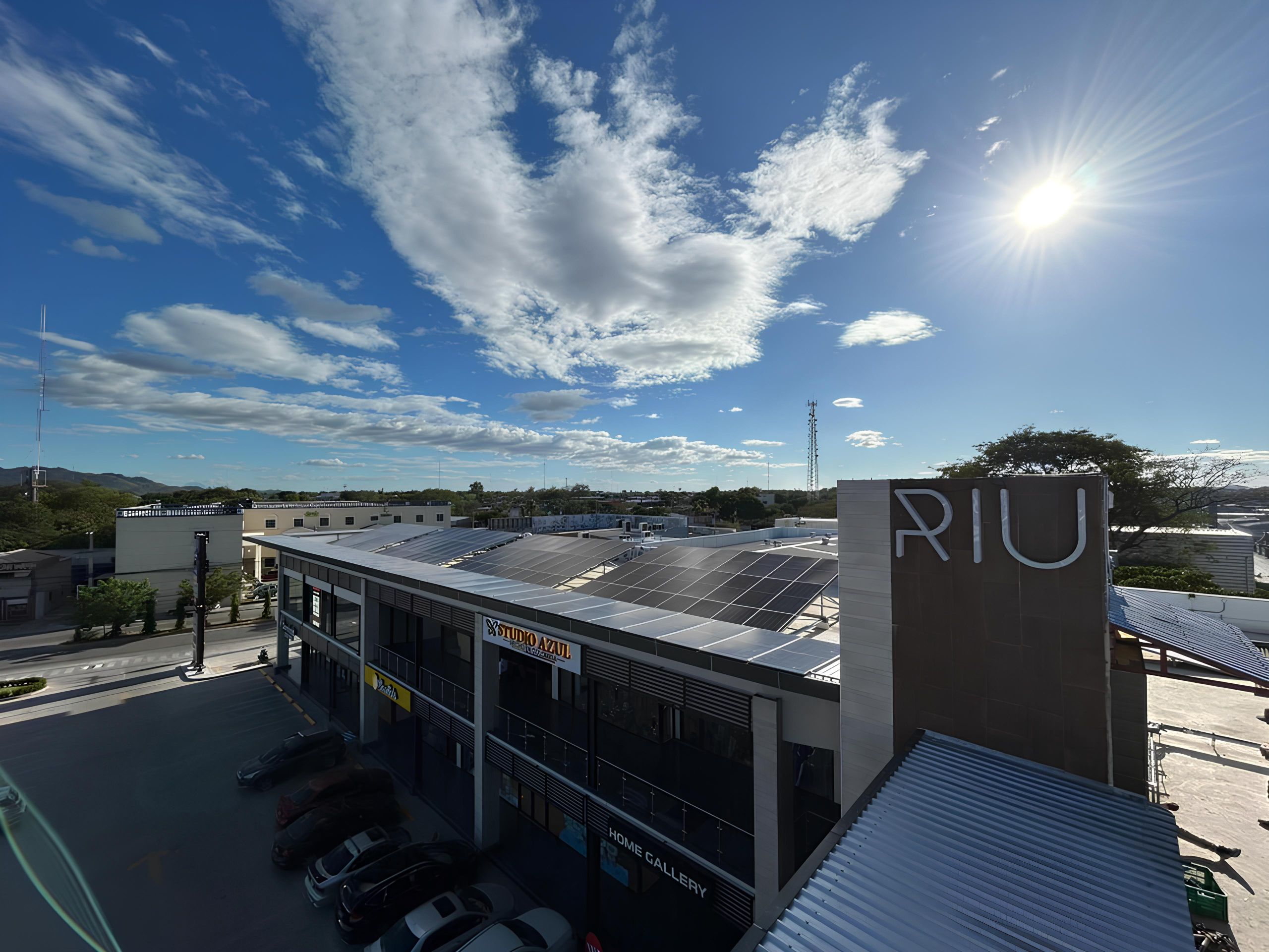 Proyecto Plaza RIU - Instalación 2